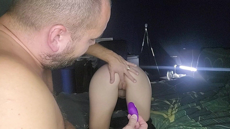 CoupleKissAndPlay: Облизування отвору, вібратор, секс, камшот