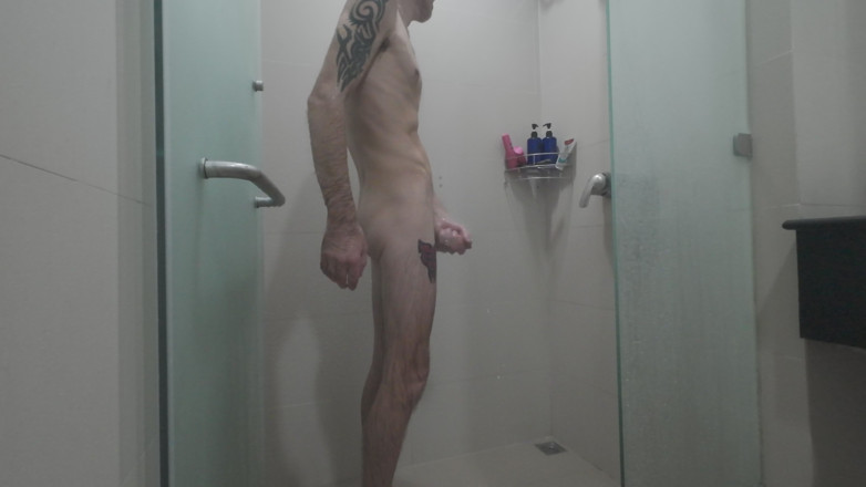 Big dick dadddy: Ducha diaria