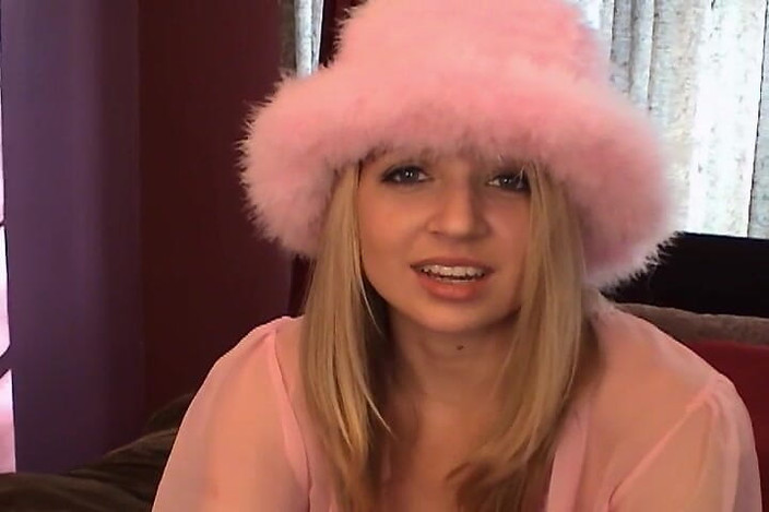 ATK Archives: Мастурбація.