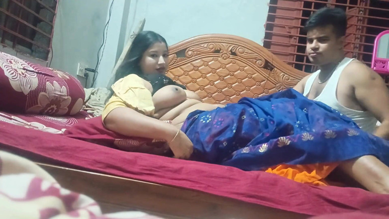 Taniyaxx: Hendi hot song in video musicale registra