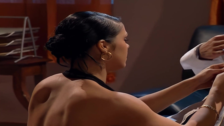 Luxury porn channel: Анальна амбіція. Секретарка, яка любить член в її дупу.