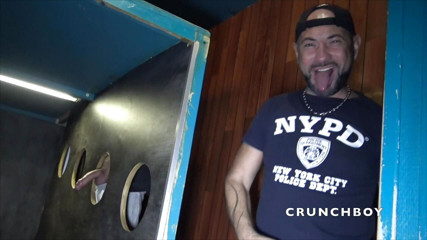MACHO FUCKER FROM SPAIN: Gang bang bukkake with straight boys