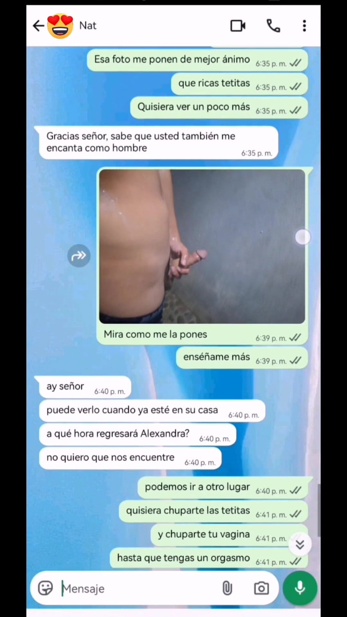 Natasha Caseros: Žhavý chat s kamarádkou mé nevlastní y