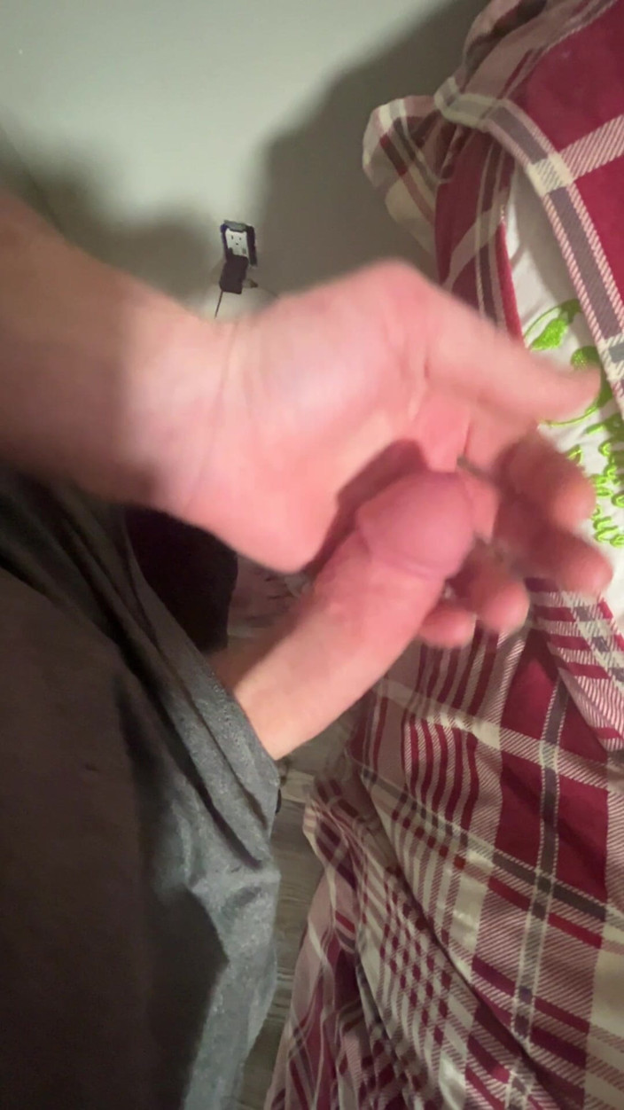 Kinky little weirdos: Aku lagi asik mainin kontolku sendirian