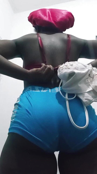 Delicious open butt: Modelando Mi Shorts Favorito Sper Sexy Ropa Interior