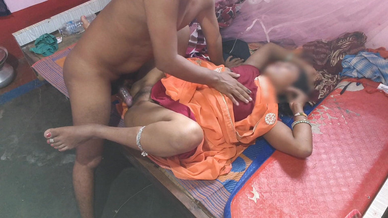 Sobha rani: Primeira vez da esposa indiana trocando de sexo Fodendo minha...