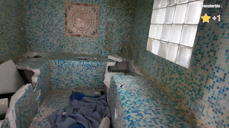 Petit_Piment: We Explore an Old Russian Resort; He Fucks Me on...