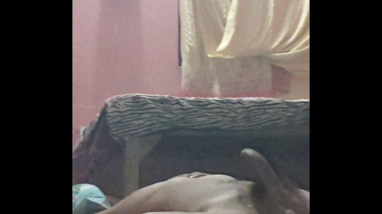 Uttar dinajpur: Cowok ini ngentot toket besar tante seksi india