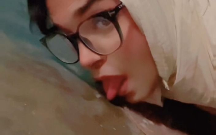 Jasiya: Homemade Solo Muslim Sissy Handjob Trailer