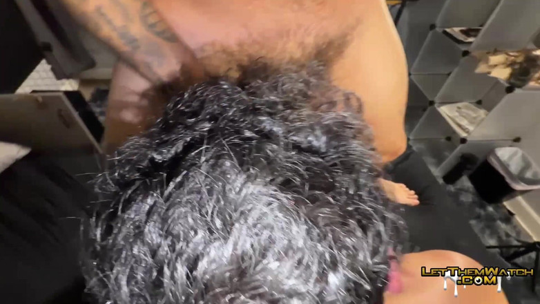 Let them watch: Xl 怪物大黑屌拉丁大鸡巴无鞍标签团队 2 vs 1 原始