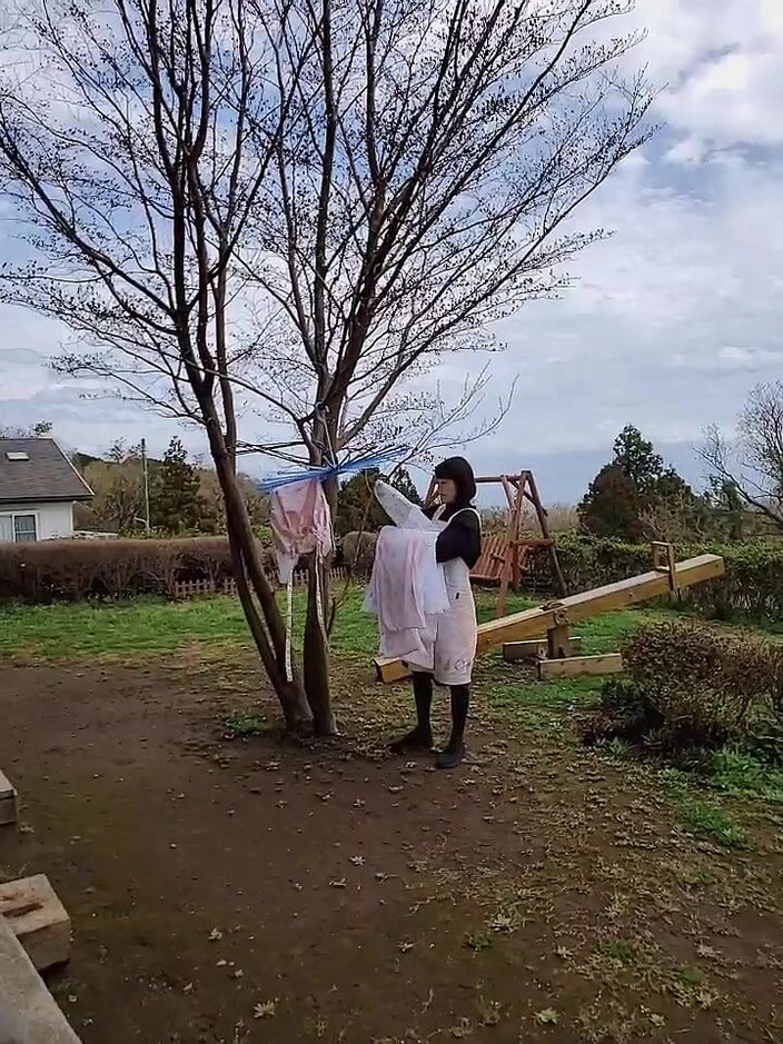 Mayumi Kanzaki: Mẹ Giặt Quần Áo