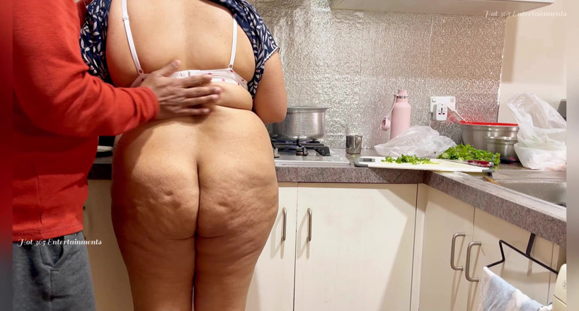 Hot 365 Entertainments: Romantic Indian Couple - Sexy Wife’s Night Wear Lifted up, Ass...