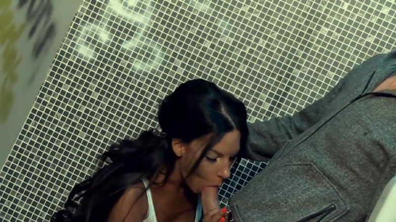 DEUTSCHLAND PORNO TV - our best full movie: Kamera in Der Öffentlichen Toilette