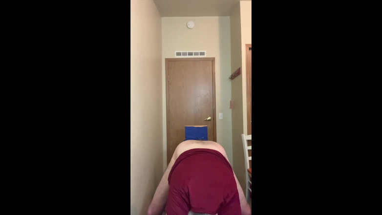 Fantasyland84: 上班前的快速性爱