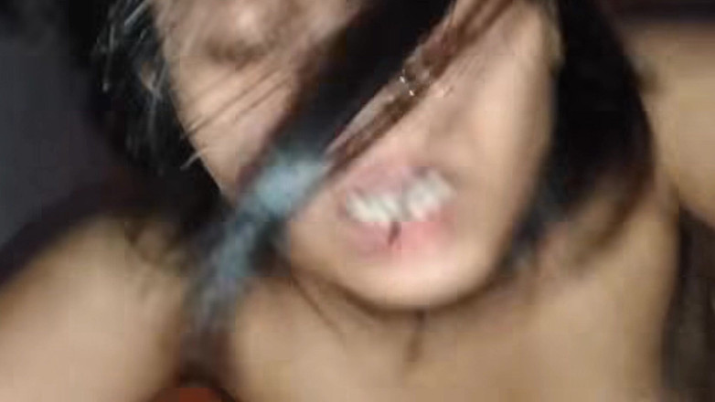 Hot Sis: Latika Zezadu Plný tvrdý sex s nevlastním bratrem