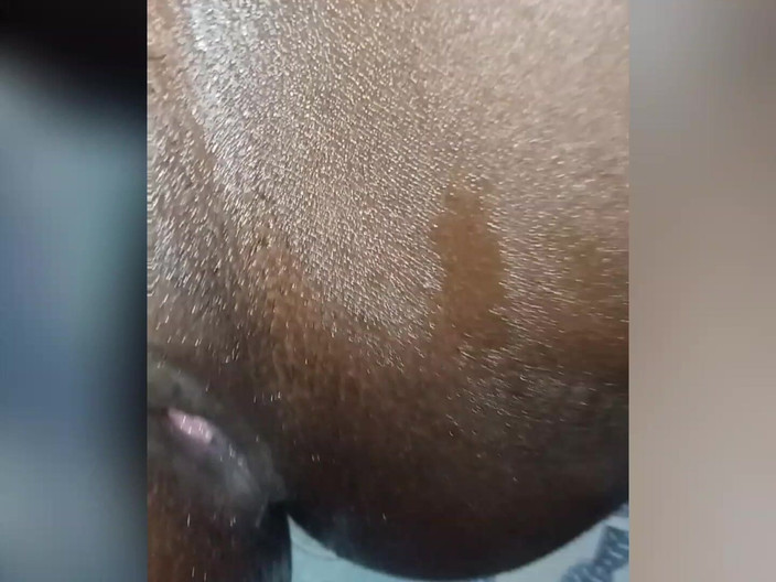 Intensetotla: Allein kann in meinem geist nicht helfen, aber fingere meine...