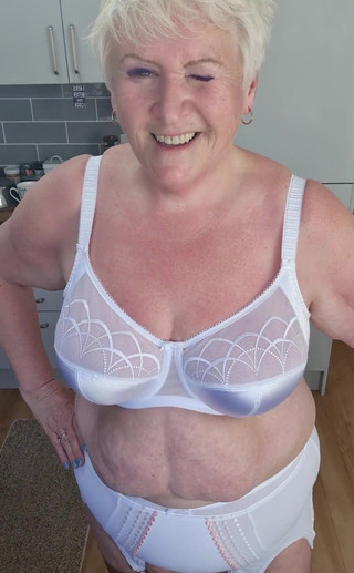 Uk Joolz: Dieses Küchenarbeits top wird ernsthaft gereinigt, sobald ich damit fertig...