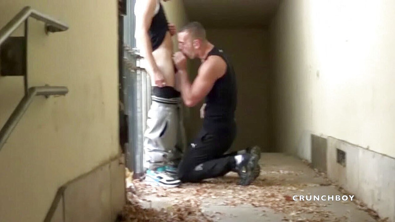 Sneaker gay: Arab fuck his straight boy in sneakers sniffing