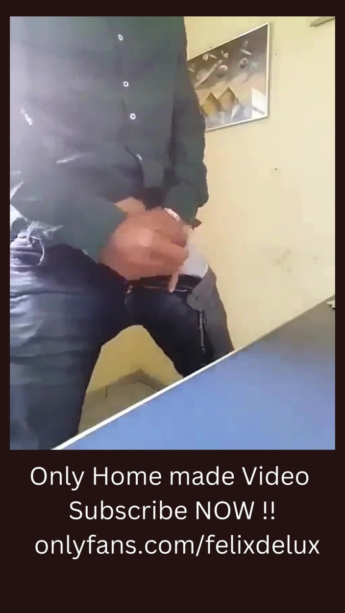 Felixdelux: Amatérský chlapec s obrovským čůrákem hraje část 1