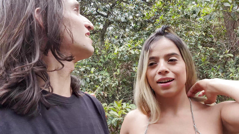 Leyton Big: Sex în pădure cu frumoasa mea iubită Annie Marin