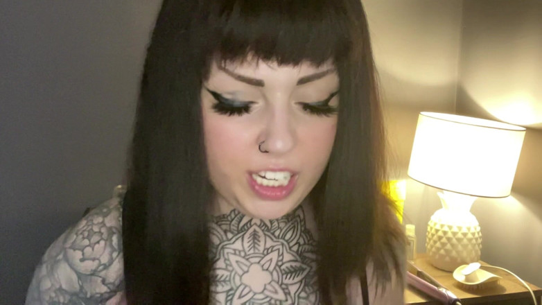 Miss Valentina: Déesse tatouée de la maison, coaching masturbatoire