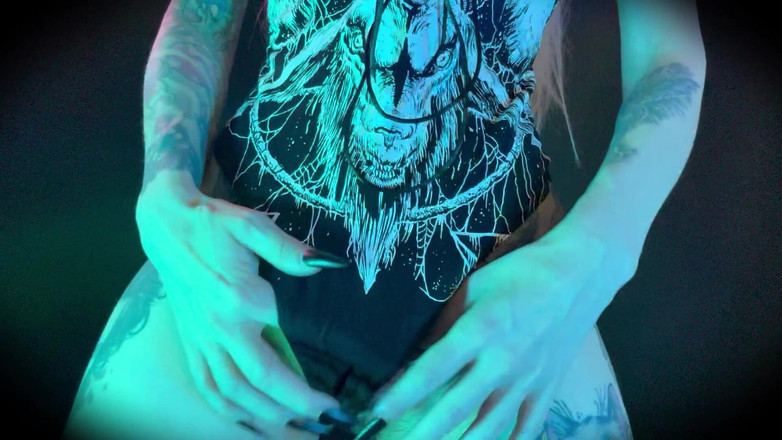 Baal Eldritch: Aprende a qué huele un hombre real - adoración de coño,...