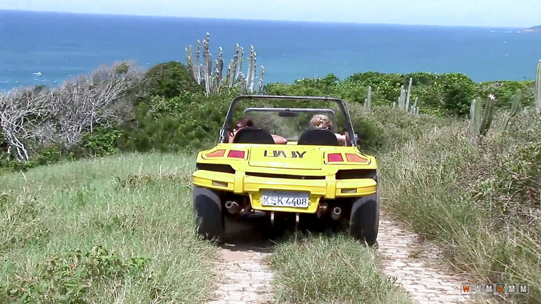 Pussy Tribe: 我们自己做爱的好地方，没有人能打断我们