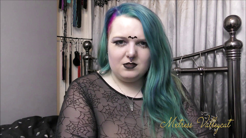 Mxtress Valleycat: Vắt sữa bạn trong trang trại của tôi