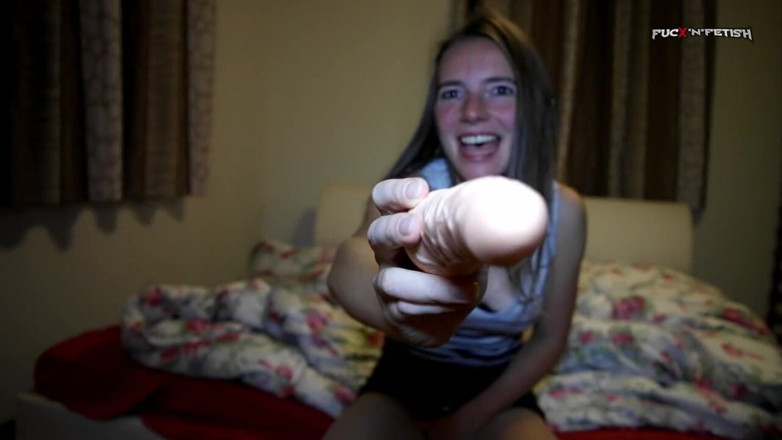 Fuck n Fetish: Karina dresses you - femdom