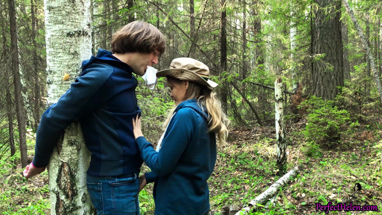 PerfectHelen: Stranger arouses, sucks and hard fuckes in the forest of...