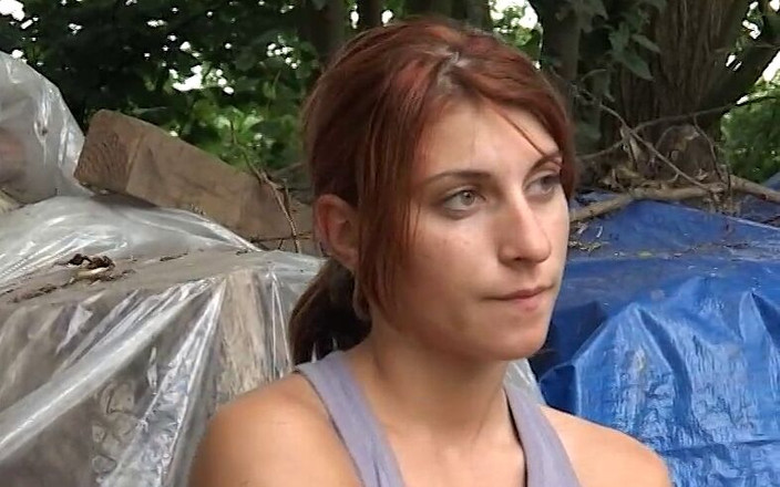 Magmafilm: Лесбийский секс в Wald Мит Anschliessendem, минет Мит Einem Fremden (белая девушка)