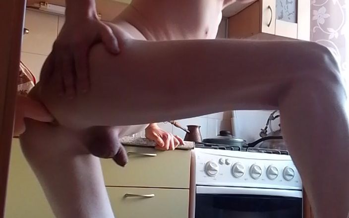 Lana Tuls Production: Lanatuls Aka Sergay Fag - Šukání mé mancunt kundičky s robertkem v...