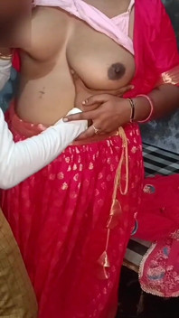 Desi GF BF Made Mms in Oyo XXX, Desi Village GF Pink Pussy Fuck