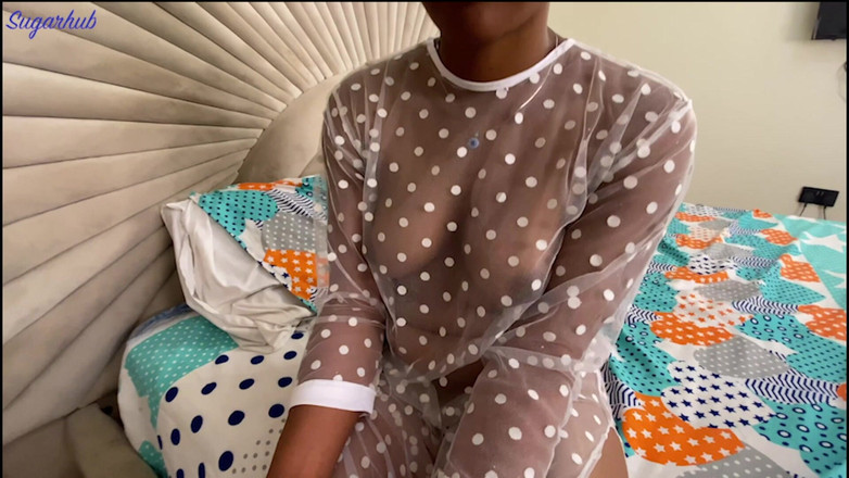 Sugarhug: Saya mengongkek awek saya semasa dia berkrim