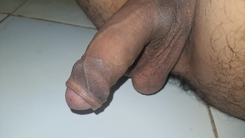 Desi Porn India 2: Young Indian Boy Trying to Impress His Girlfriend Part 1