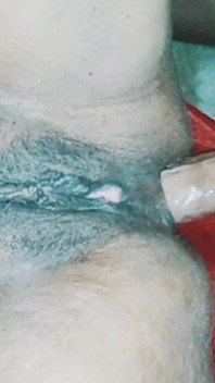 Bapa tiri tua saya mahu pancut ke dalam lubang pantat saya