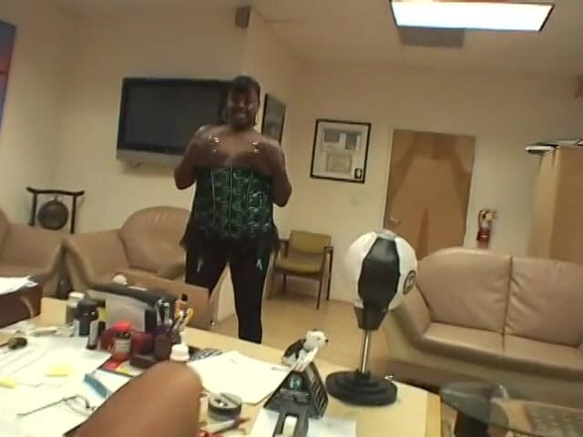 Hot Sex Party: Wide fat ass black slut on floor hard blowing white...