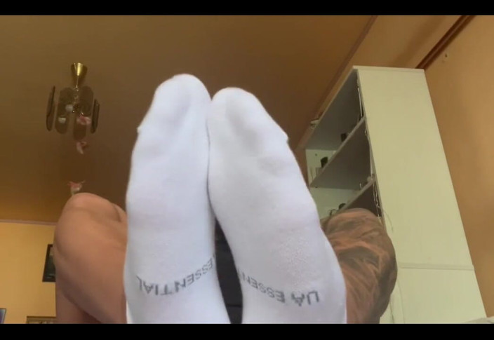 Jasons feet: 양말을 신은 풋잡을 좋아하시나요? 또는 맨발? 또는 둘 다의 조금?