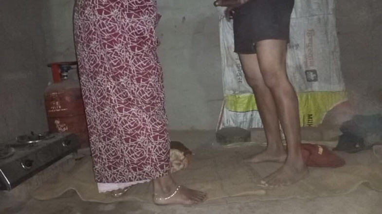 KMM: Marathi Bhabhi lund Chusai Marathi 妻子 lund Chusai