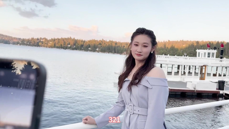 Chloe Lin: Kencan offline dengan mahasiswi yang tidak bersalah