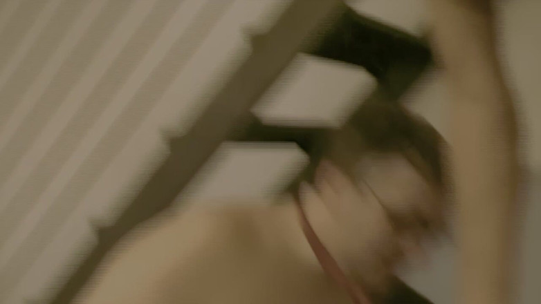 TGIRL ROOM: Un Leccalecca Nel Culo Del Trans Prima Di Incularlo E...