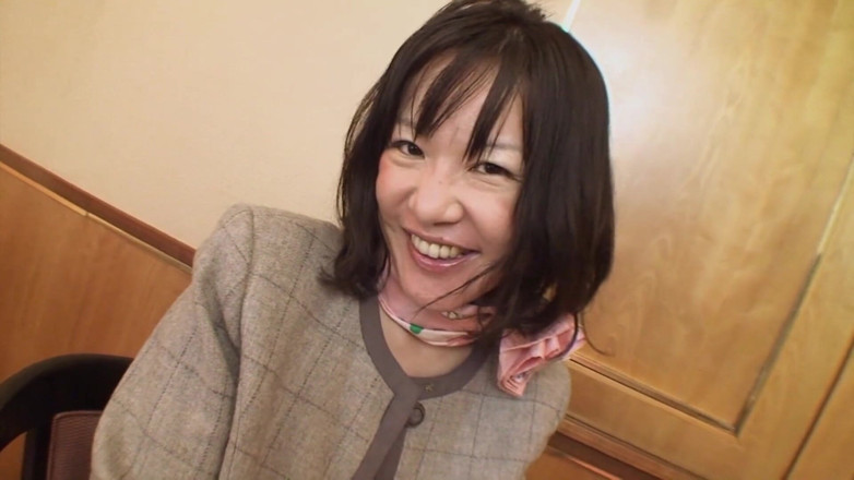 Dirty fantasy: Japanese MILFs with Giant Nipples (volume 1)