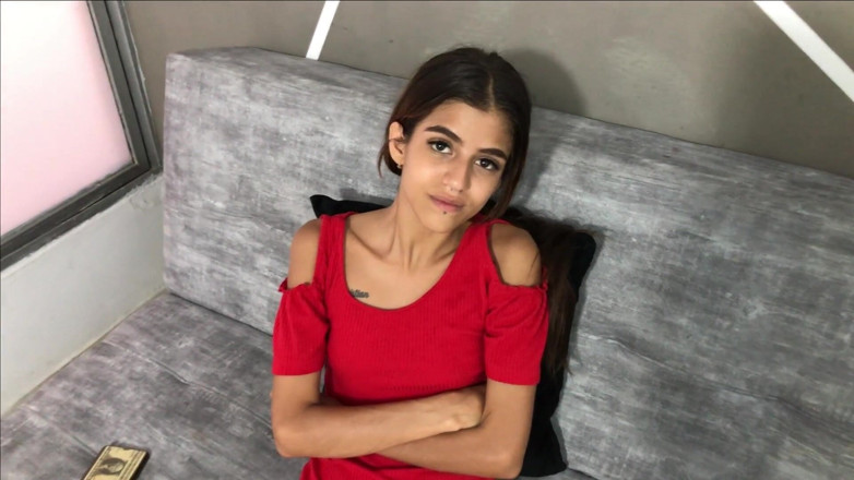 TUflacasex: Slutty Stepsister Makes My Dream of Sucking My Cock Come...