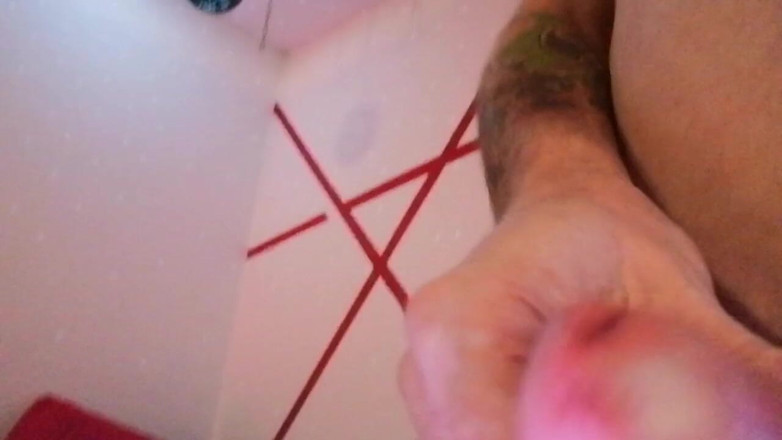 Asmodeus666: Slo mo cumshot