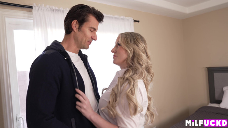 Milfuckd: Getrouwde milf verbergt stomende affaire