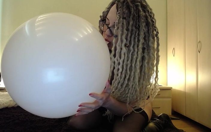 BadAss Bitch: White Big Ballon Blow Then Pop with Ass