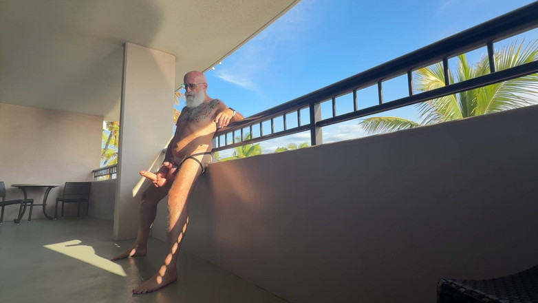 feedmedick: Surpresa na varanda