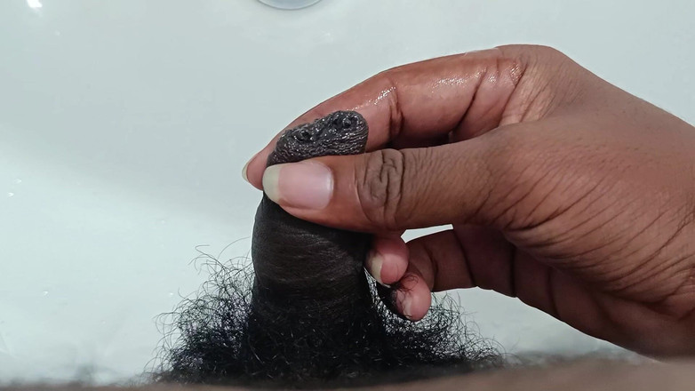 NewDickInTown: Pink Head Penis Stříkání Do Umyvadla - Chutné Sperma Od Baculatýho...