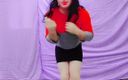 Ladyboy Kitty: Cosplayer penari musik seksi babysitter ladyboy