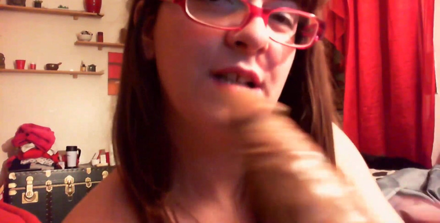 Nicoletta Embassi: Дивовижний гарячий сквірт для вашої брудної зведеної сестри повії, ти готовий кінчити в її пизду?